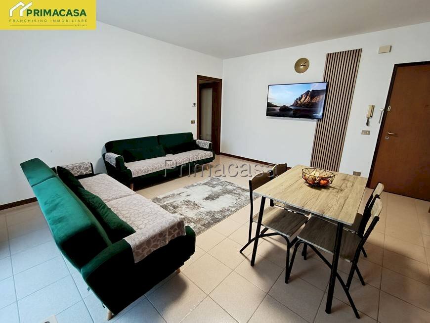 Salone - Quadrilocale via 25 Aprile, 63, Salzano - foto 1