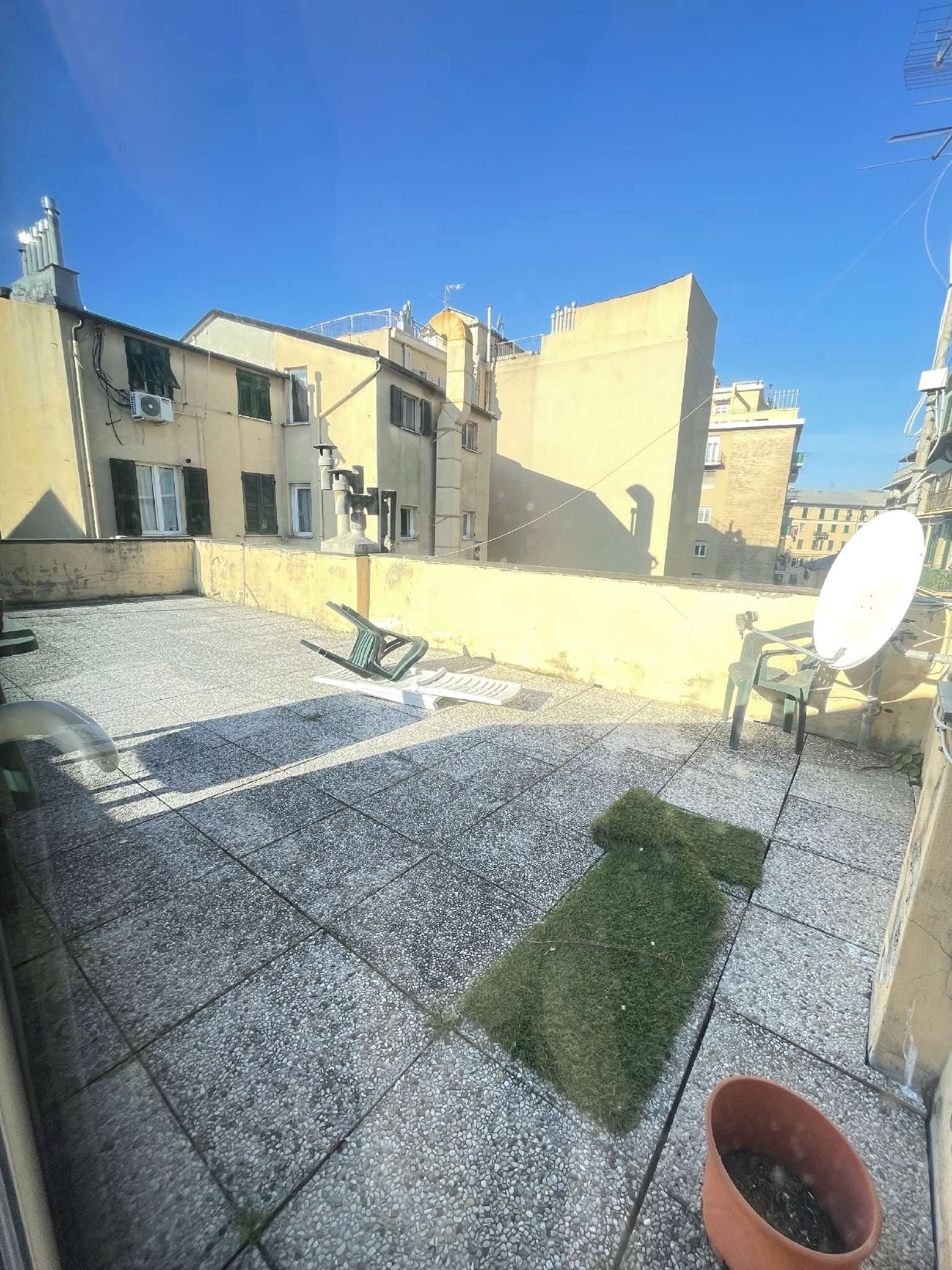 TERRAZZO - Appartamento VIA AVIO, Genova (zona Sampierdarena) - foto 2