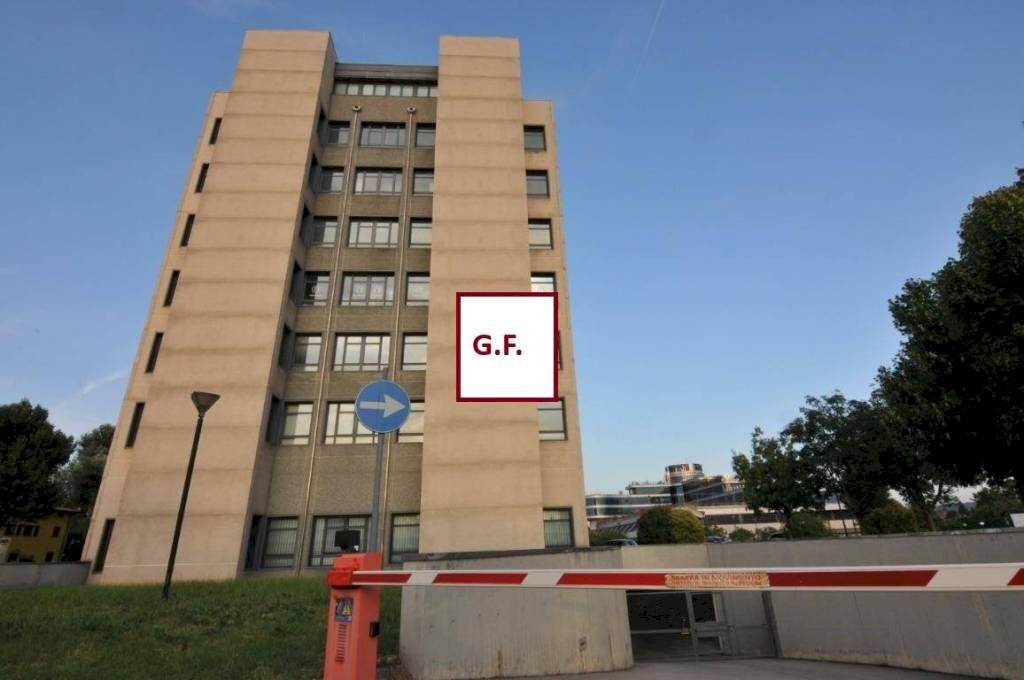 Facciata - Ufficio via Persicetana, 28, Bologna (zona Borgo Panigale) - foto 3