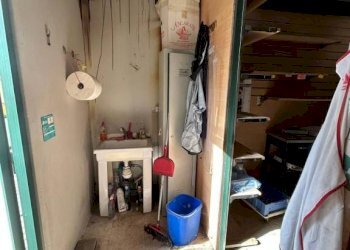 Interno non residenziale - Negozio Bologna (zona Massarenti) - foto 5