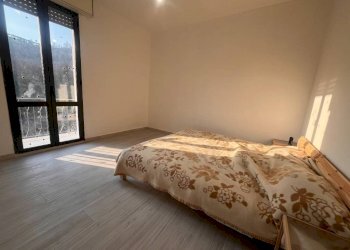 Camera da letto - Trilocale via Cesare Pavese, 47, Bologna (zona Savena) - foto 6