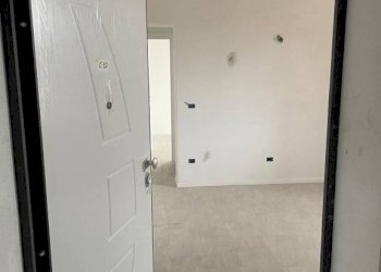 Stanza non arredata - Bilocale via del Greto, 1, Bologna (zona Borgo Panigale) - foto 3