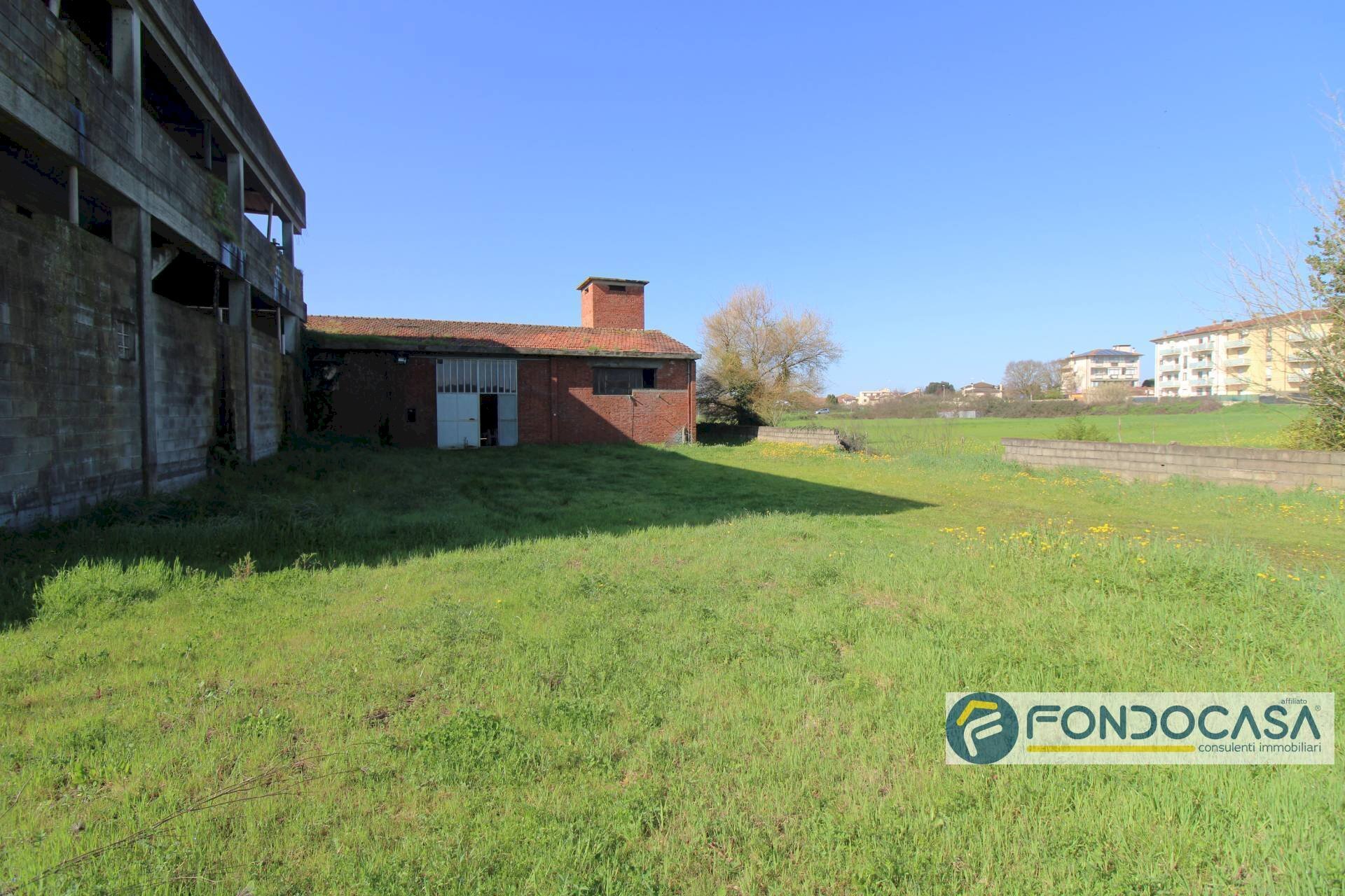 Foto 2 - Capannone Via delle colline, Ponsacco - foto 2