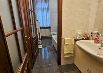 Bagno - Appartamento via Monte Rainero, Asti - foto 9