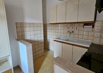 Cucina - Trilocale viale Pilone, 20, Asti - foto 4