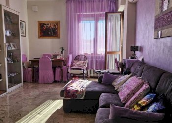 Salone - Appartamento via Croce Verde, 13, Asti - foto 3