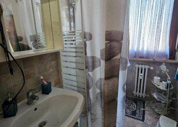 Bagno - Appartamento via Croce Verde, 13, Asti - foto 12