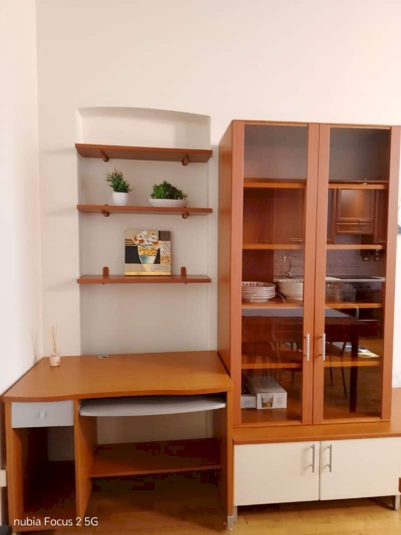 Sala - Two-room apartment via GIOLITTI, 8, Torino (neighborhood Centro) - photo 3