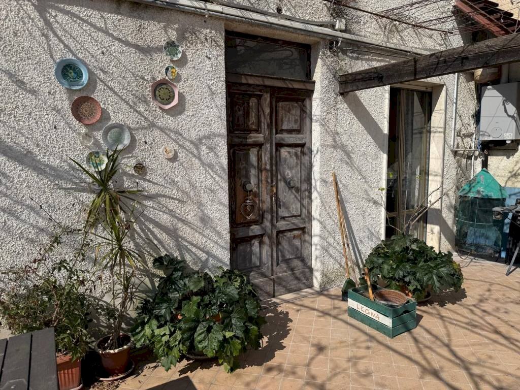 Ingresso - Quadrilocale via Aldo Moro, 26, Moscufo - foto 2