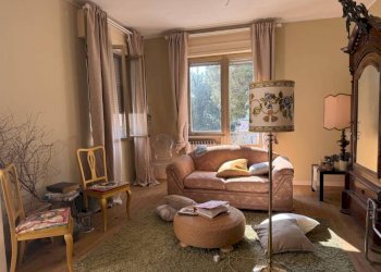 Soggiorno - Quadrilocale via Aldo Moro, 26, Moscufo - foto 5