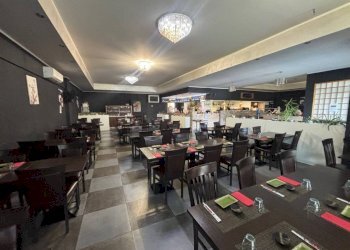Salone - Negozio Stradale Pinerolo, 58, Bricherasio - foto 12