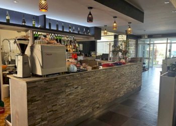 Salone - Negozio Stradale Pinerolo, 58, Bricherasio - foto 13