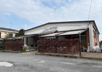 Facciata - Shop Stradale Pinerolo, 58, Bricherasio - photo 36