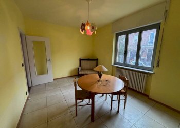 Camera da letto - Trilocale via Achille Grandi, 8, Pinerolo - foto 12