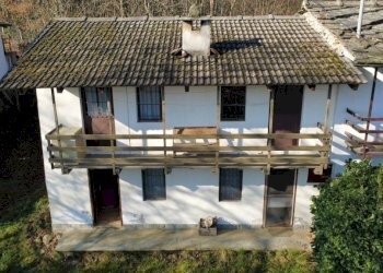 Facciata - Rustico via Gaia, 4, Bagnolo Piemonte - foto 1