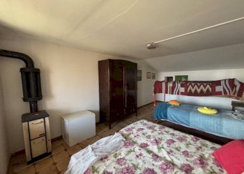 Camera da letto - Rustico via Gaia, 4, Bagnolo Piemonte - foto 15