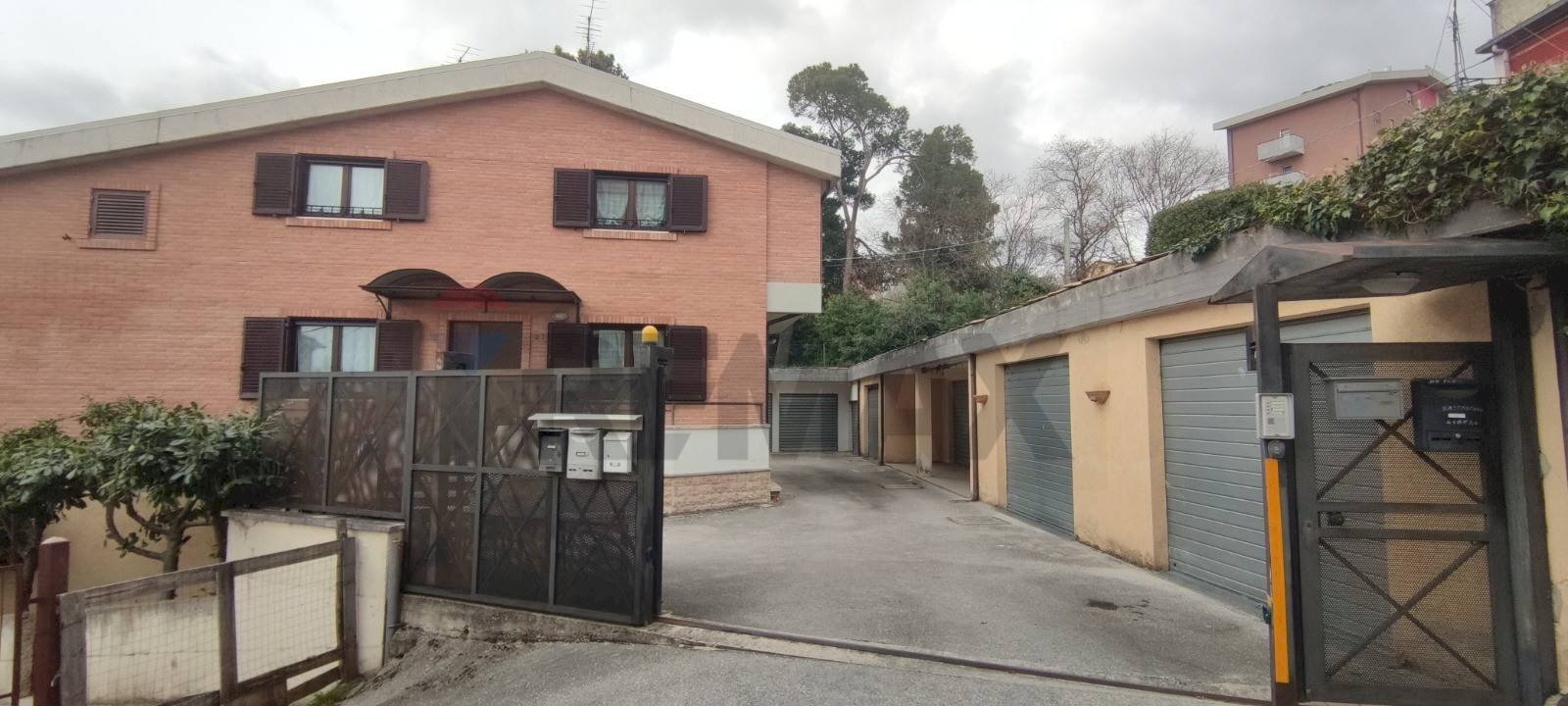 Casa all\'aperto - Independent house Via Basilicata
 
27, Campobasso - photo 2