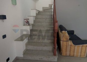 Scale - Independent house Via Basilicata
 
27, Campobasso - photo 22