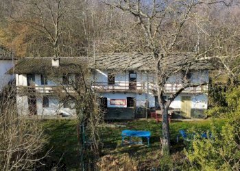 Facciata - Rustico via Gaia, 4, Bagnolo Piemonte - foto 1