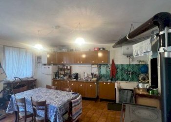 Cucina - Rustico via Gaia, 4, Bagnolo Piemonte - foto 20