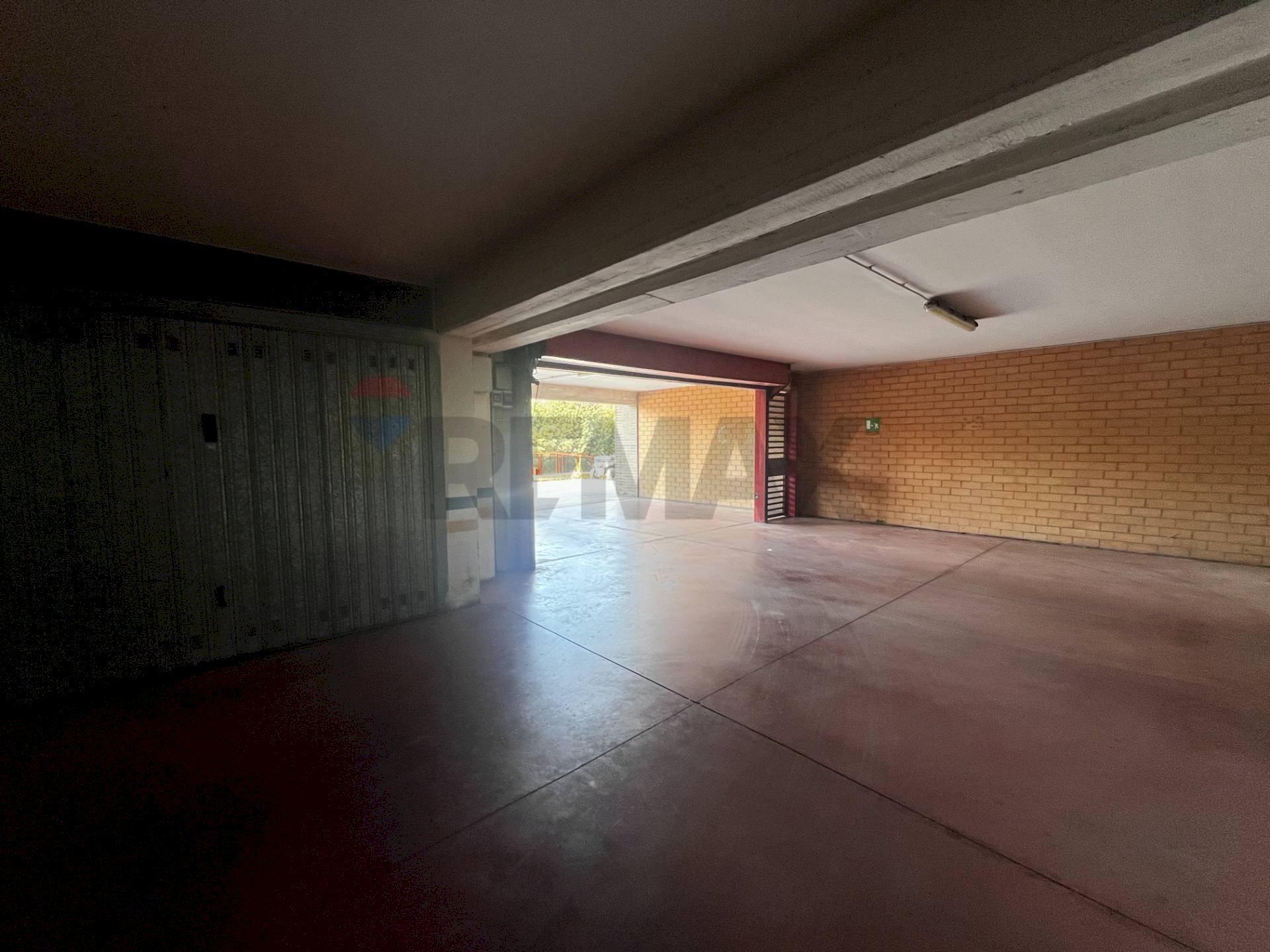 Stanza vuota - Box via Lombardia
149 g, Campobasso - photo 2