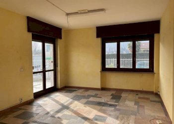 Ufficio - Stable - Palace via 1 Maggio, 161, Luserna San Giovanni - photo 15