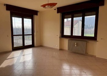 Salone - Apartment via 1 Maggio, 161, Luserna San Giovanni - photo 3