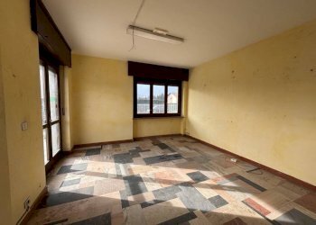 Interno non residenziale - Appartamento via 1 Maggio, 161, Luserna San Giovanni - foto 43