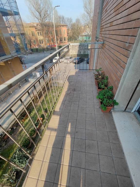 Balcone - Appartamento via delle Fonti, Bologna (zona Corticella) - foto 2