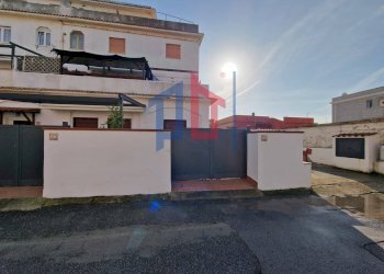 Foto 2 - Trilocale via berna
 
2, Pomezia - foto 2