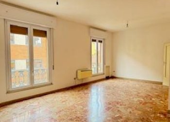 Salone - Apartment piazza dell'Otto Agosto, 30B, Bologna (neighborhood Irnerio) - photo 1