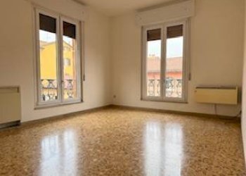 Camera da letto - Apartment piazza dell'Otto Agosto, 30B, Bologna (neighborhood Irnerio) - photo 7