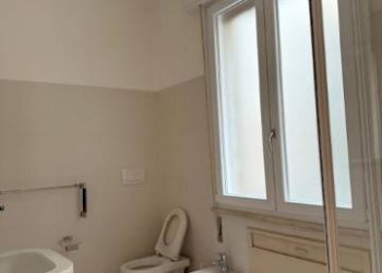 Bagno - Appartamento via Augusto Righi, 12, Bologna (zona Irnerio) - foto 10
