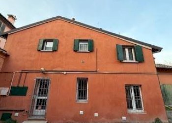 Facciata - Quadrilocale vicolo Bolognetti, 4, Bologna (zona San Vitale) - foto 3