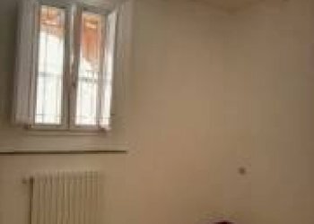 Camera da letto - Quadrilocale vicolo Bolognetti, 4, Bologna (zona San Vitale) - foto 8