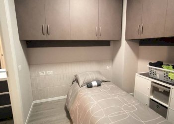 Camera da letto - Appartamento via Giuliani, Sondrio - foto 12