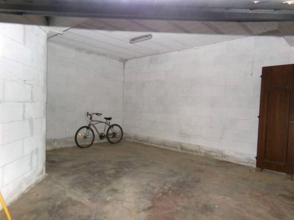 Box auto - Box via dei Tigli, 47B, Anzio - foto 2