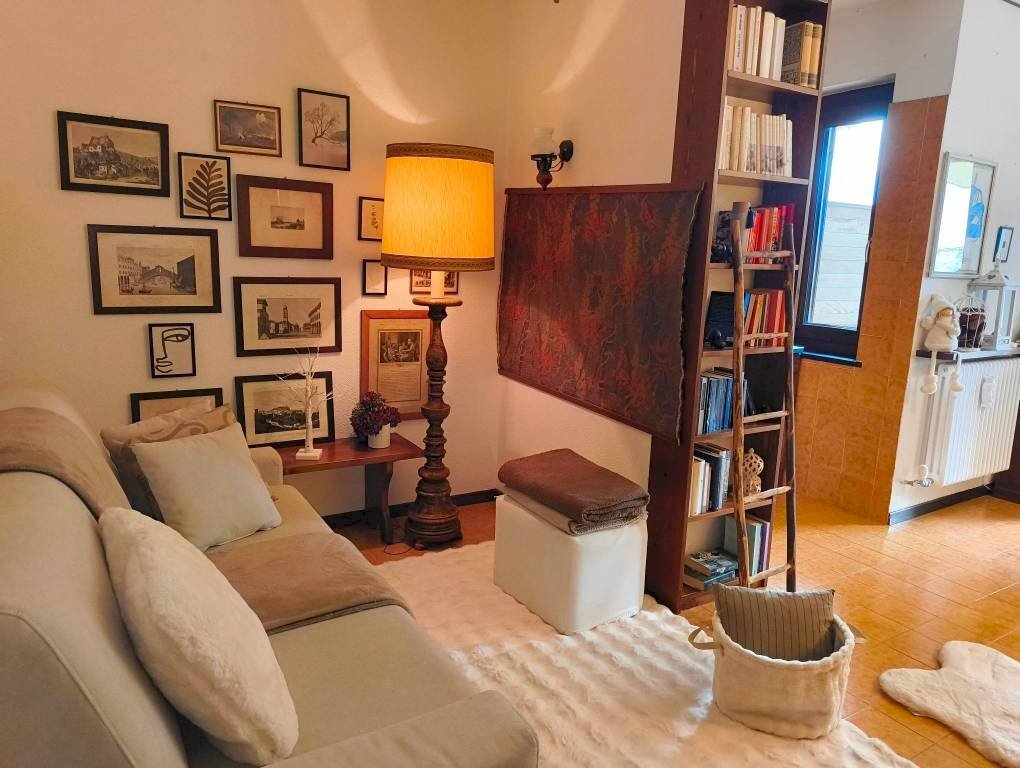 Salone - Bilocale via Giangirone, 7, Roburent - foto 1