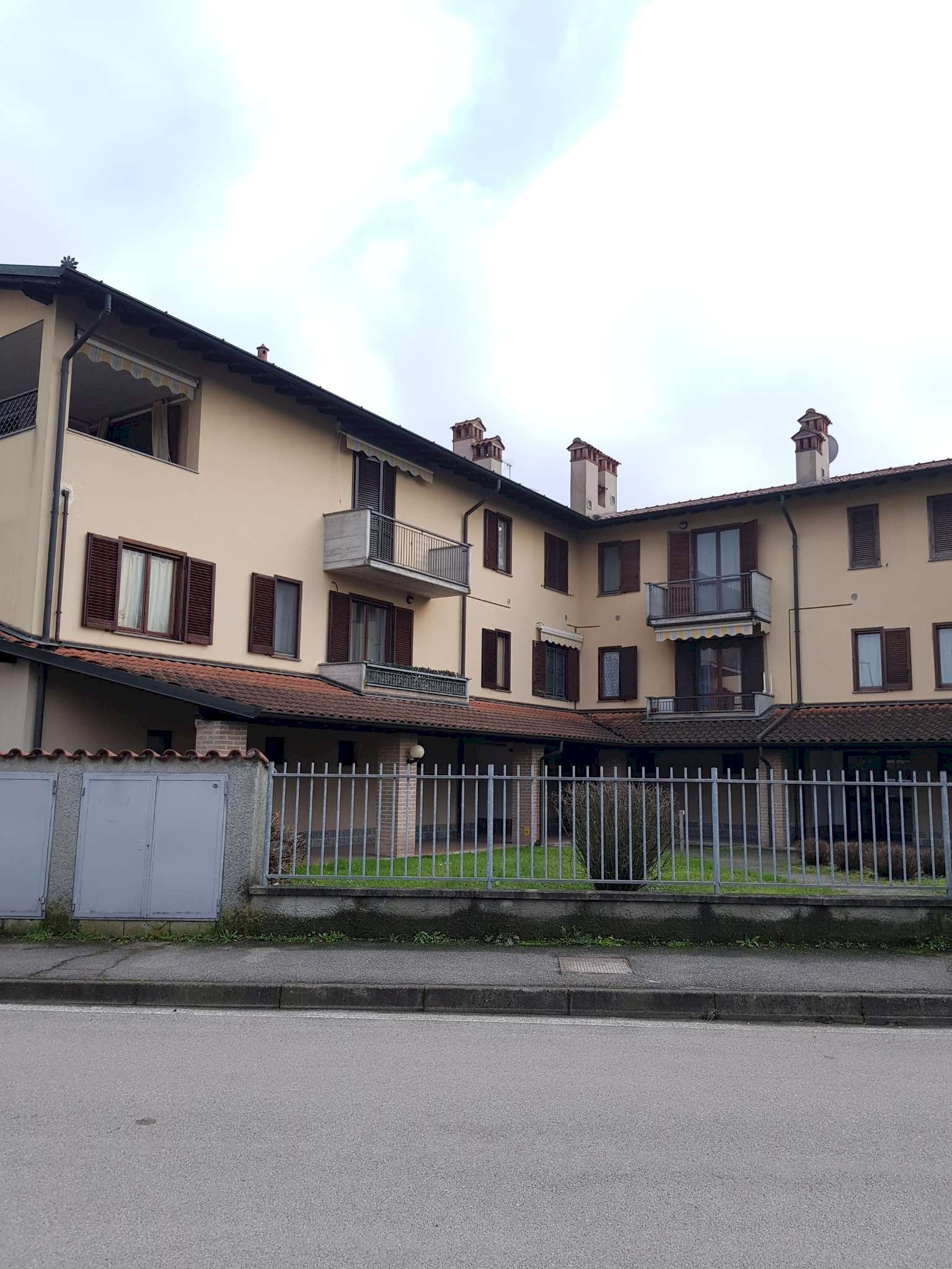 facciata - Bilocale via Barni, Dovera - foto 1