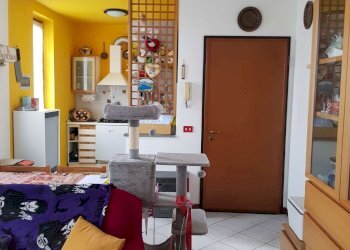 soggiorno - Bilocale via Barni, Dovera - foto 3