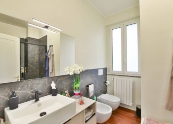 Bagno - Villa a Schiera via Cristoforo Colombo, Barzanò - foto 18