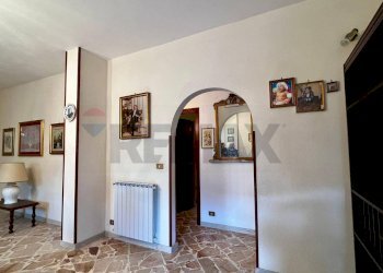 Hall / corridoio - Villa via sp1
 
km 12, Monreale - photo 24