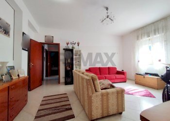 Soggiorno - Appartamento via ruffo di calabria
 
5, Palermo - foto 3