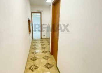 Hall / corridoio - Laboratory Via Tasca Lanza
 
22, Palermo - photo 16