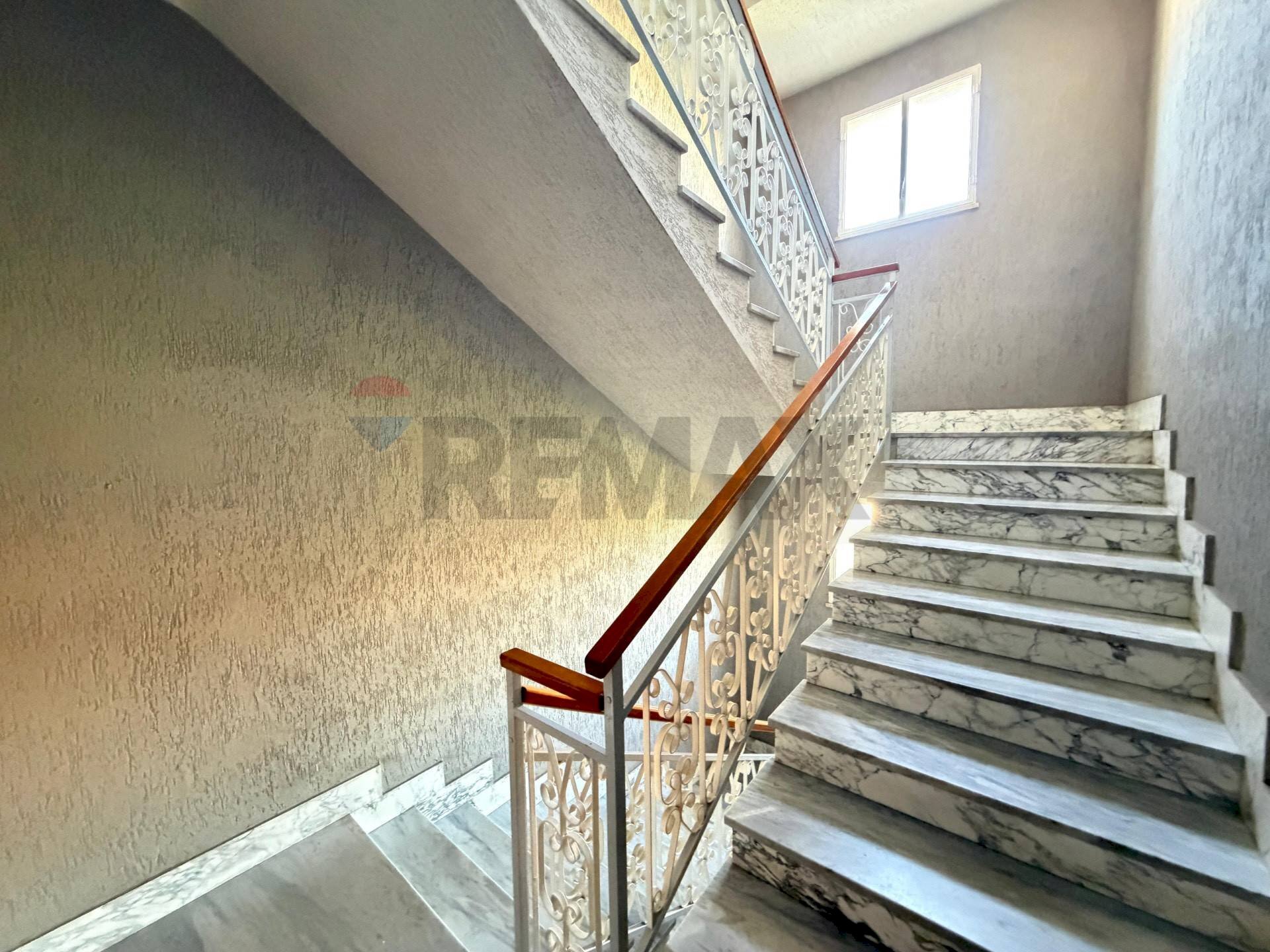 Scale - Appartamento Giuseppe Giusti
20, Carini - foto 3