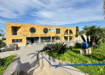 Casa all\'aperto - Commercial Premises Via Don Luigi Sturzo
224, Carini - photo 1