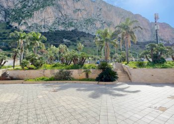 Vista delle montagne - Commercial Premises Via Don Luigi Sturzo
224, Carini - photo 41