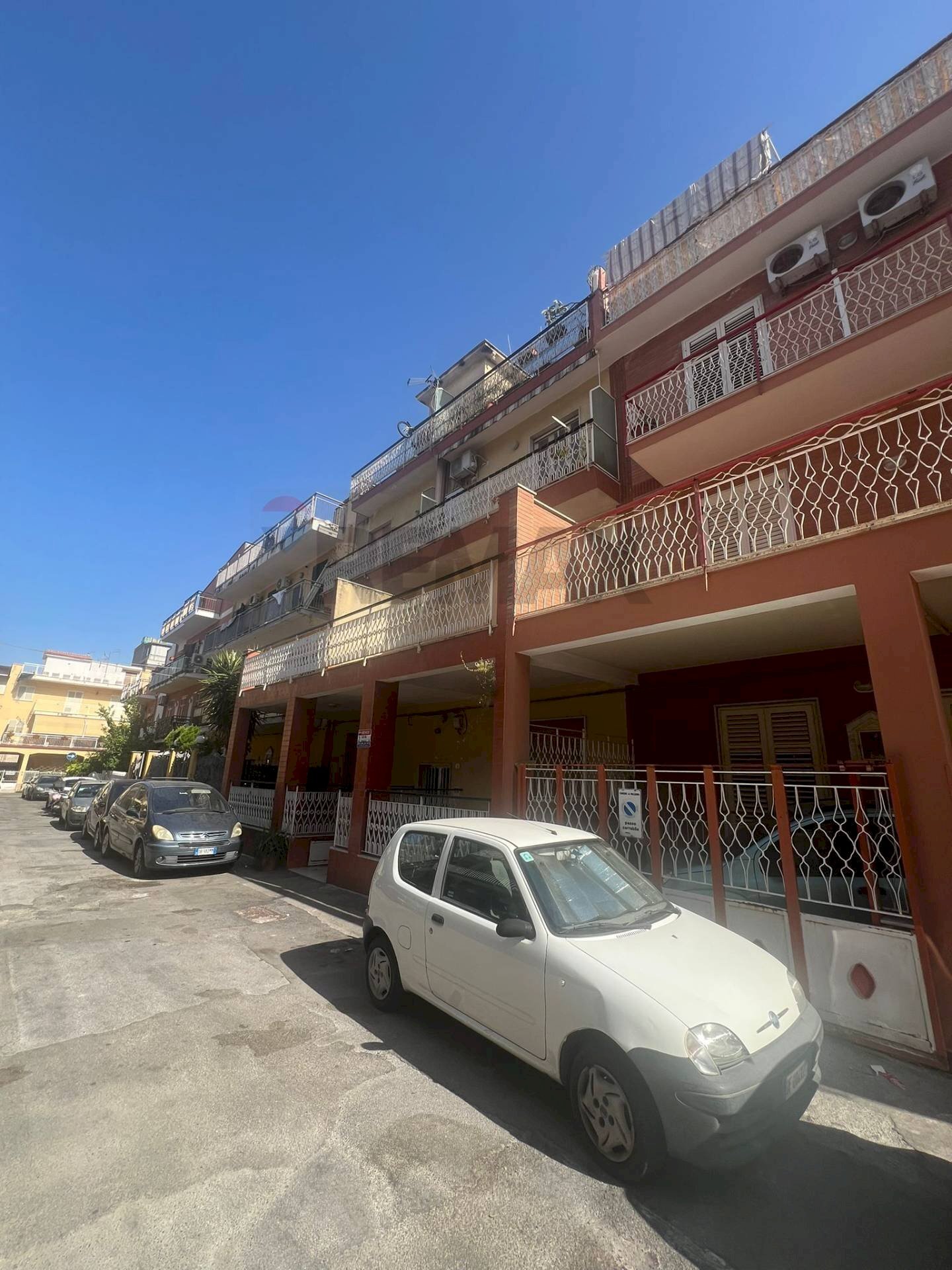 Edificio all\'aperto - Bilocale Palermo - foto 1