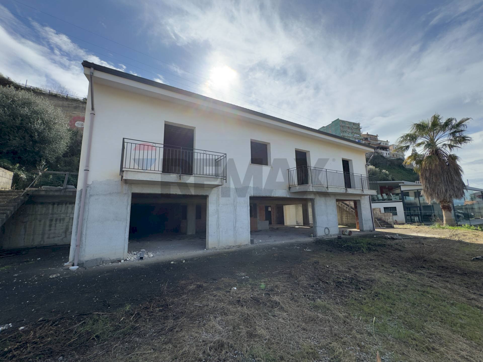 Casa all\'aperto - Stabile - Palazzo S.S. 113 KM 199
 
snc, Campofelice di Roccella - foto 3