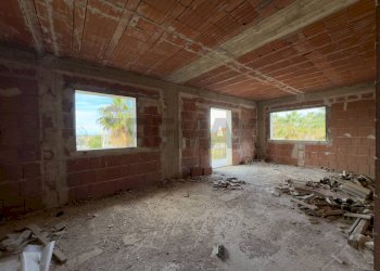 Stanza vuota - Stabile - Palazzo S.S. 113 KM 199
 
snc, Campofelice di Roccella - foto 25